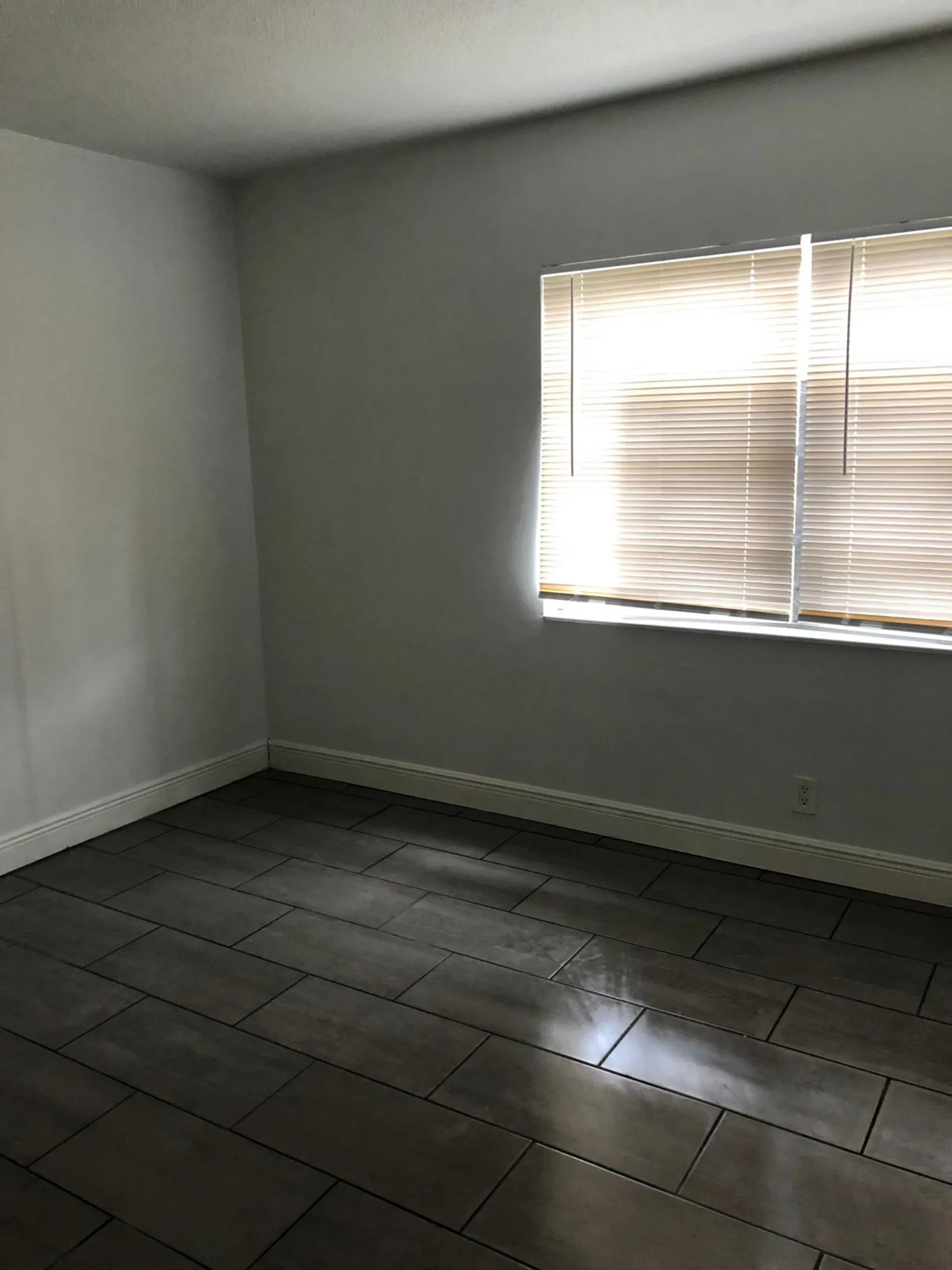 1181 NE 23 Ter #2 — 1BR/1BA apartment photo 15
