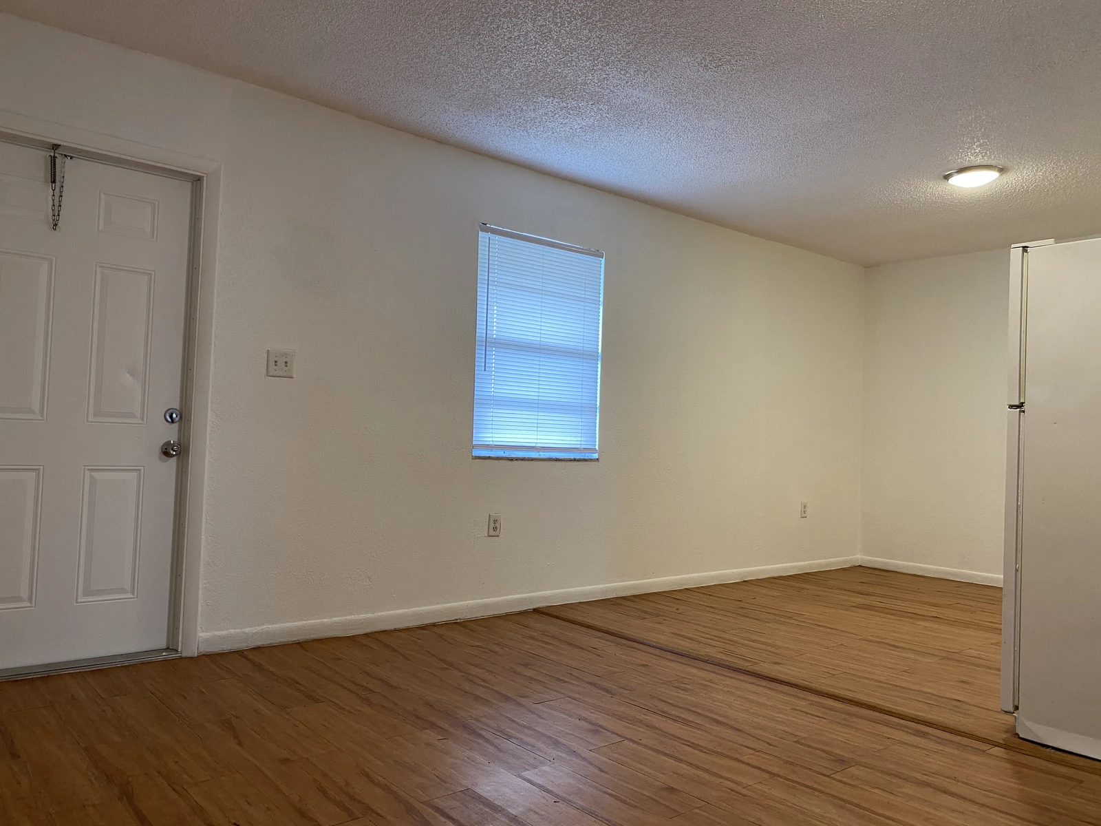 1300 NW 2 Ave #12 — 2BR/1BA apartment photo 3