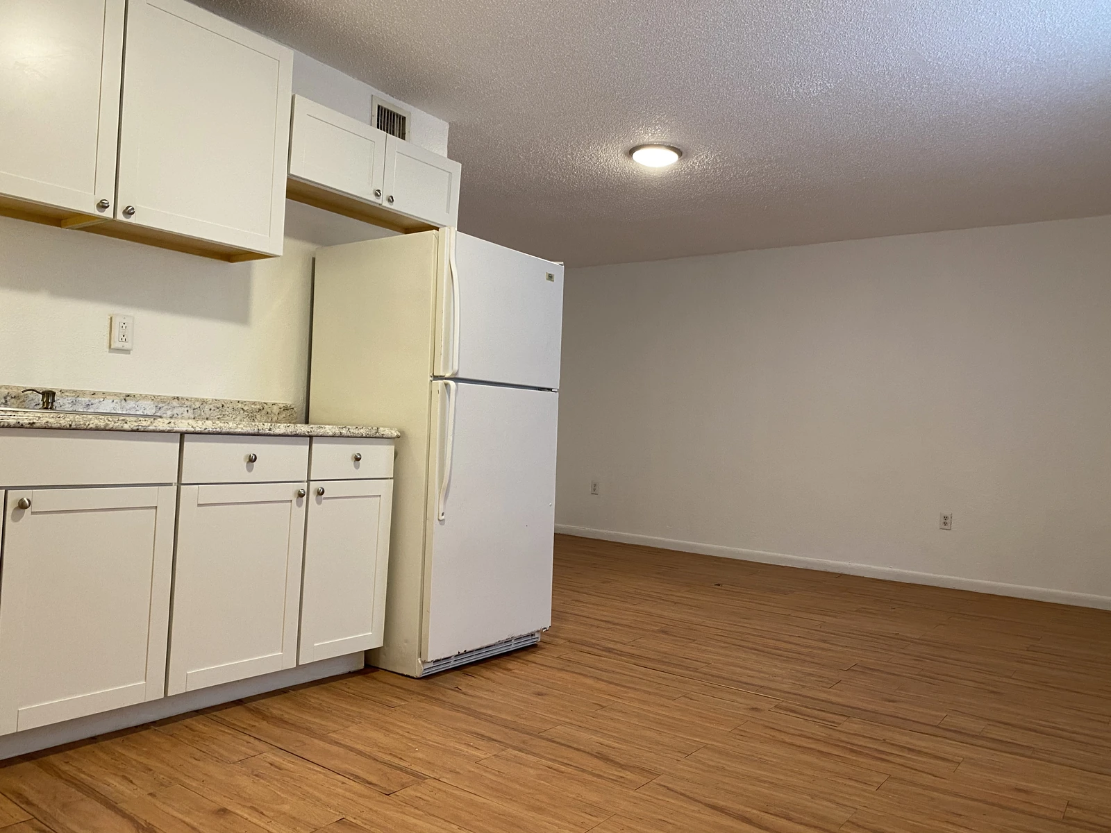 1300 NW 2 Ave #12 — 2BR/1BA apartment photo 5